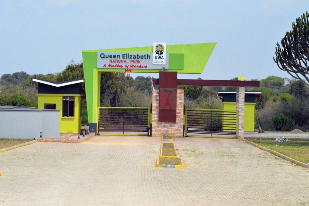 queen elizabeth national park gates 