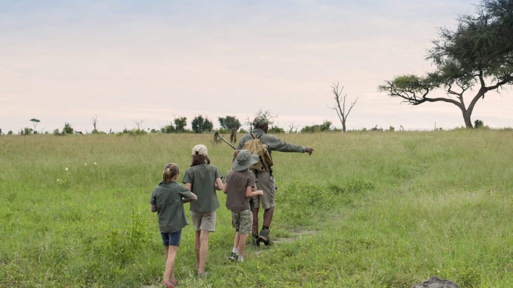 uganda family safari