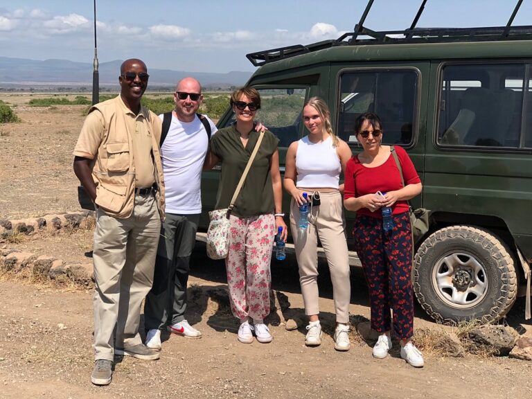 self-drive-or-driver-guided-travel-uganda